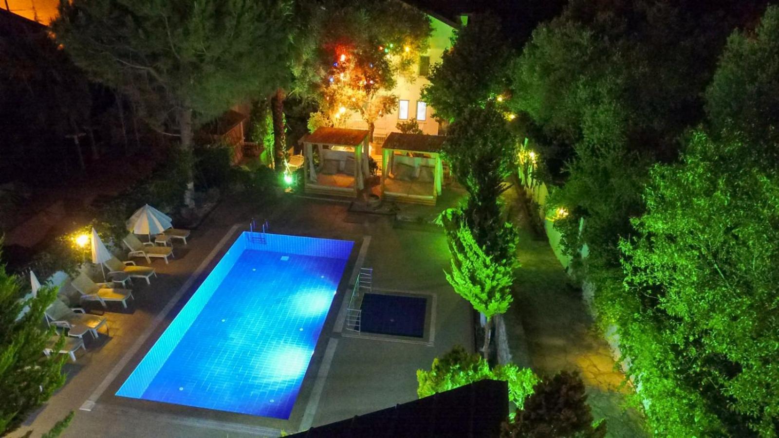 Kekik Azure Homes Oeluedeniz Fethiye Exterior photo
